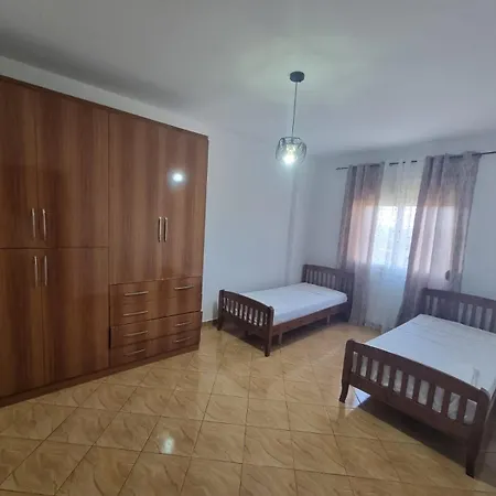 Caushaj Apartment